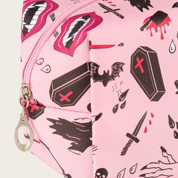 - - 💀 👄 Wicked Cosmetic / Pencil Case 💀 👄 - Picture 3 of 7